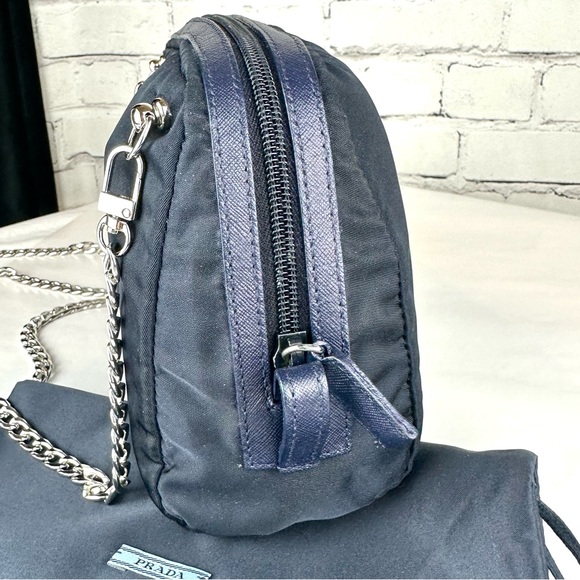 Prada Nylon Navy Blue crossbody or bum bag pouch with chain and dust bag - Picture 7 of 15